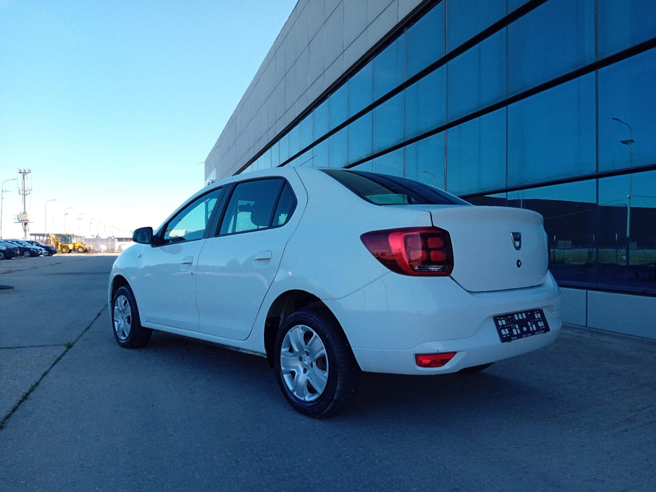 Dacia Logan 1.5 dCi, TOP ! - סדאן: תמונה 2 Dacia Logan 1.5 dCi, TOP ! - סדאן: תמונה 2