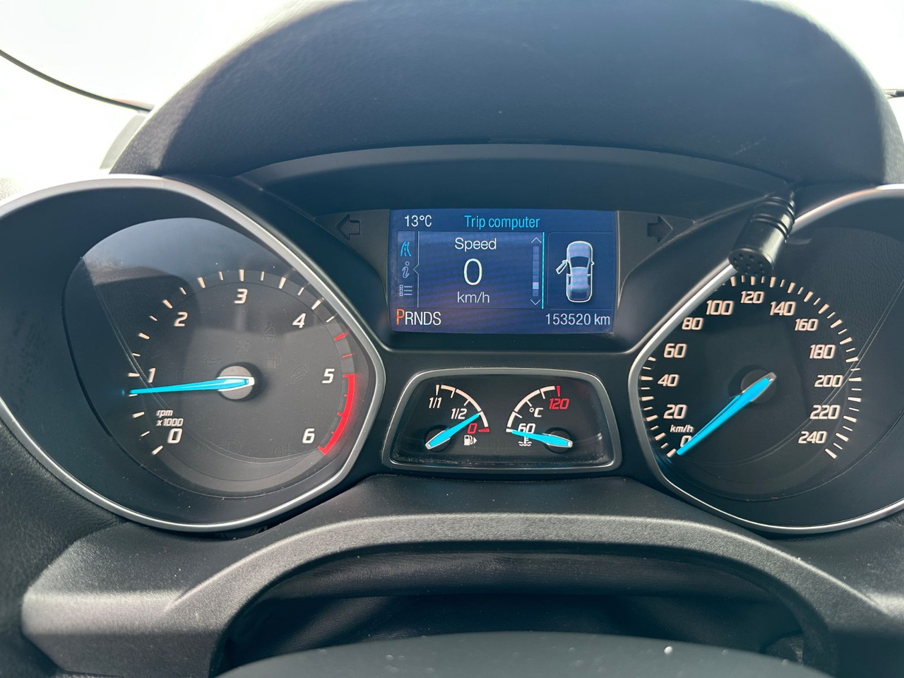 FORD KUGA TITANIUM - SUV: תמונה 2 FORD KUGA TITANIUM - SUV: תמונה 2