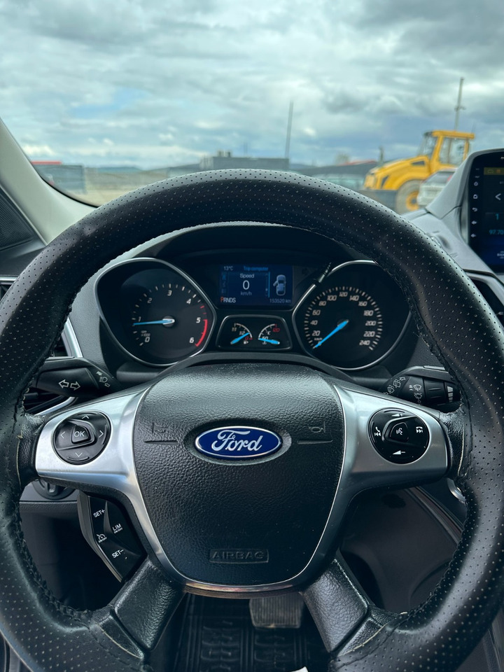 FORD KUGA TITANIUM - SUV: תמונה 4 FORD KUGA TITANIUM - SUV: תמונה 4