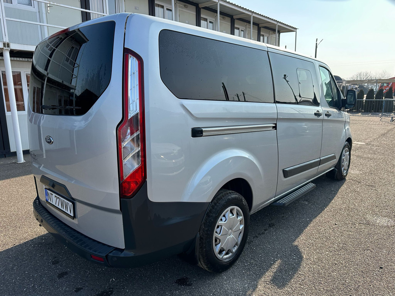 FORD TRANSIT CUSTOMS - כלי רכב מסחרי לנוסעים: תמונה 2 FORD TRANSIT CUSTOMS - כלי רכב מסחרי לנוסעים: תמונה 2