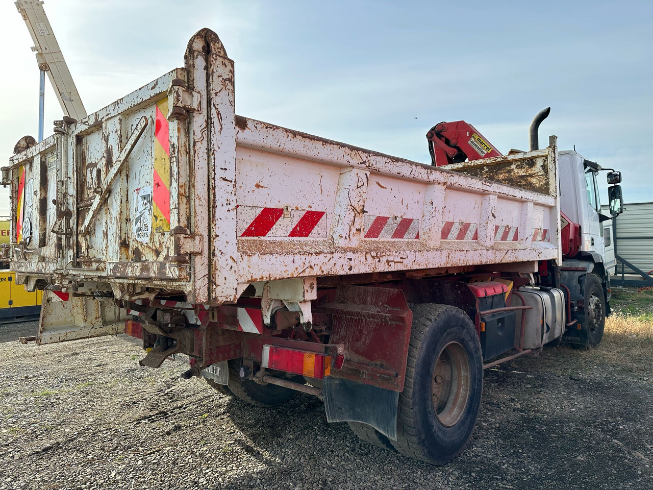 IVECO EUROTRAKKER TIPPER - מזהיר: תמונה 5 IVECO EUROTRAKKER TIPPER - מזהיר: תמונה 5