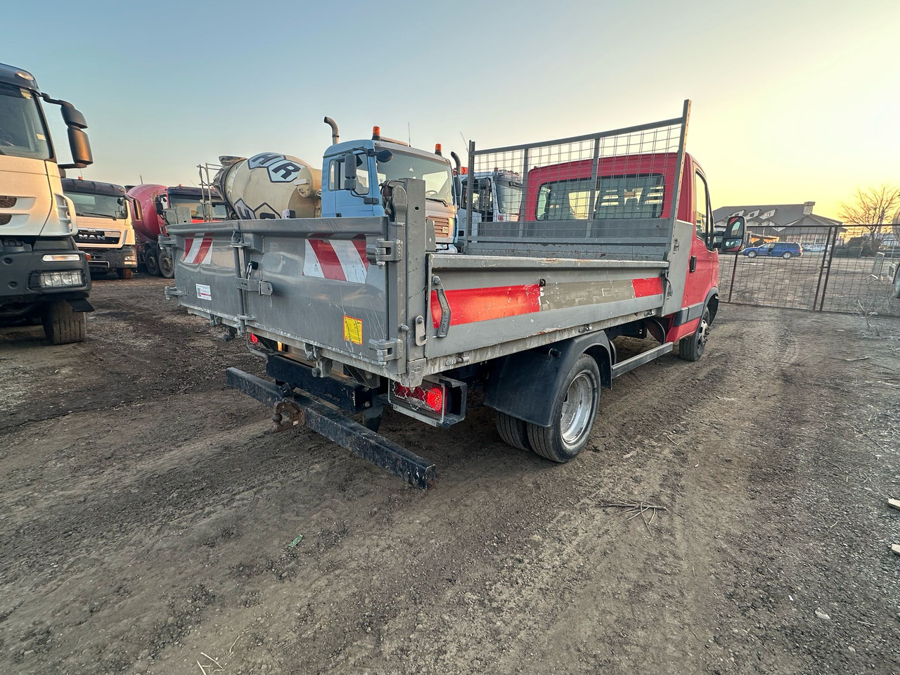 Iveco Daily Van - כלי רכב מסחרי מזהיר: תמונה 5 Iveco Daily Van - כלי רכב מסחרי מזהיר: תמונה 5