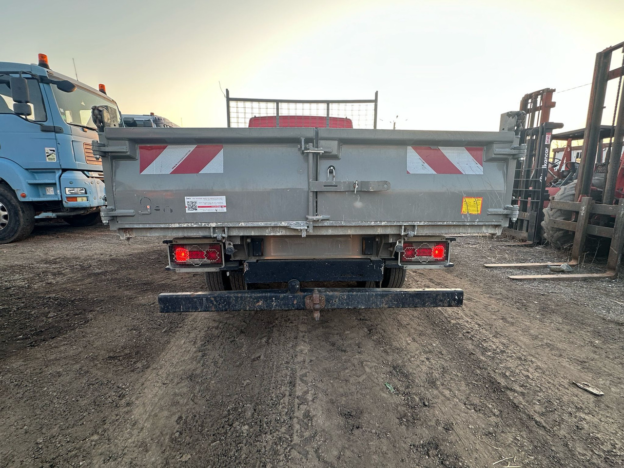 Iveco Daily Van - כלי רכב מסחרי מזהיר: תמונה 4 Iveco Daily Van - כלי רכב מסחרי מזהיר: תמונה 4