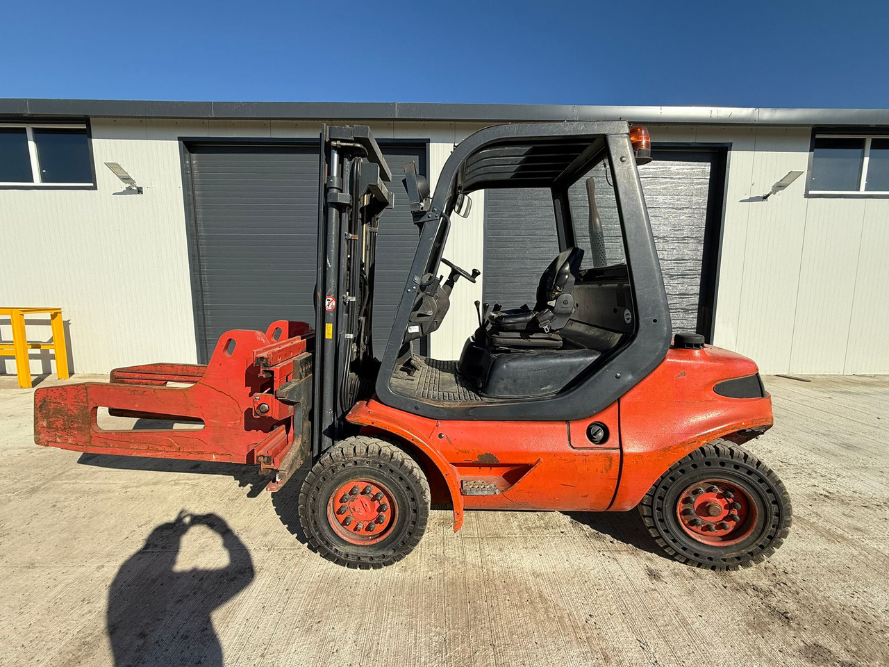 LINDE H40 STACKER - מלגזת סולר: תמונה 3 LINDE H40 STACKER - מלגזת סולר: תמונה 3