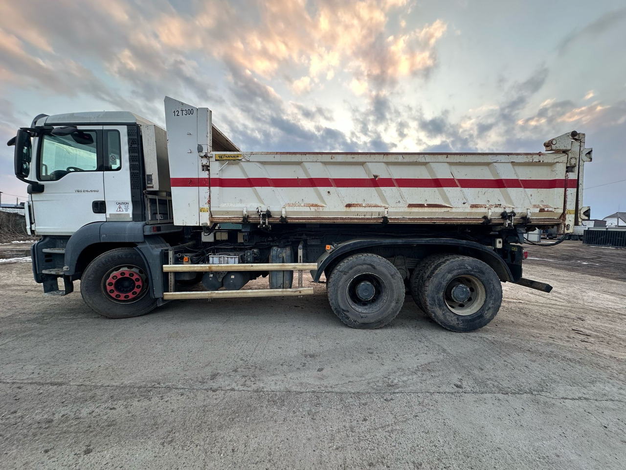 MAN TGS 24.440 Tipper - מזהיר: תמונה 5 MAN TGS 24.440 Tipper - מזהיר: תמונה 5