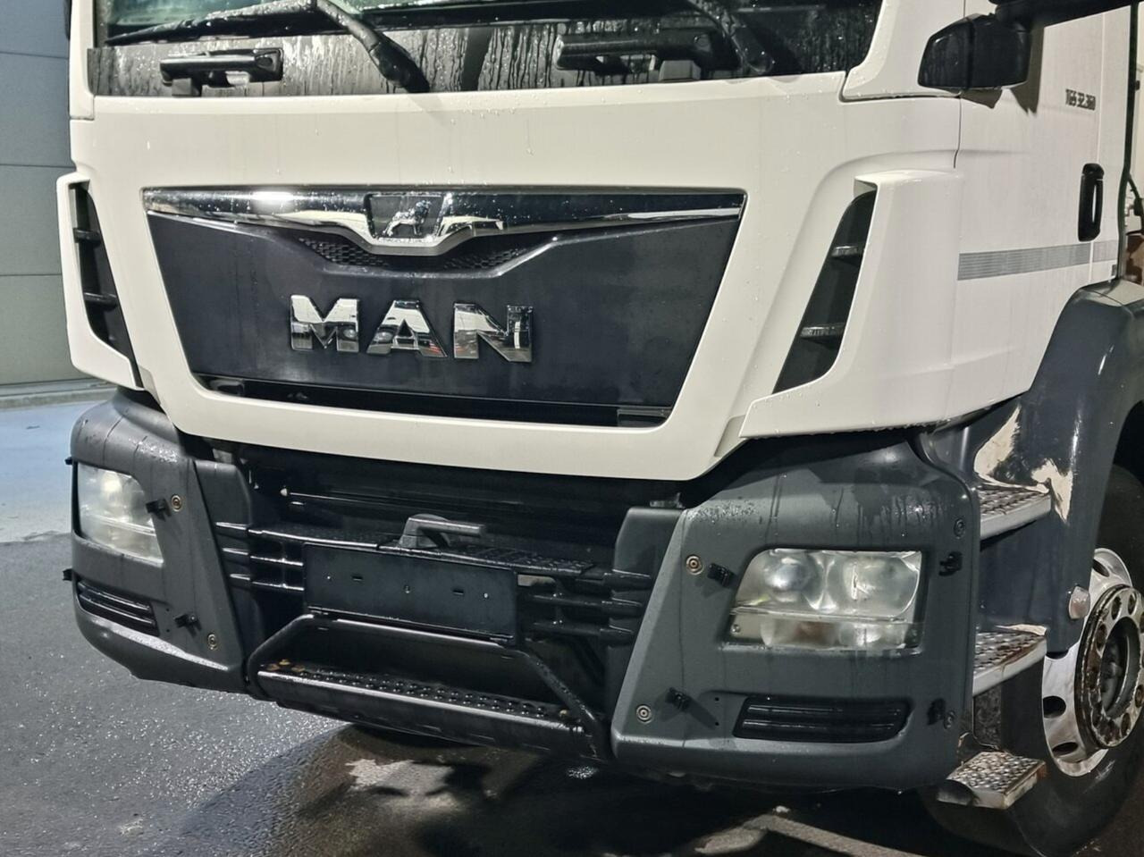 MAN TGS 32.360 8×4 Beton Mixer 9m3 - משאית מערבלת בטון: תמונה 4 MAN TGS 32.360 8×4 Beton Mixer 9m3 - משאית מערבלת בטון: תמונה 4