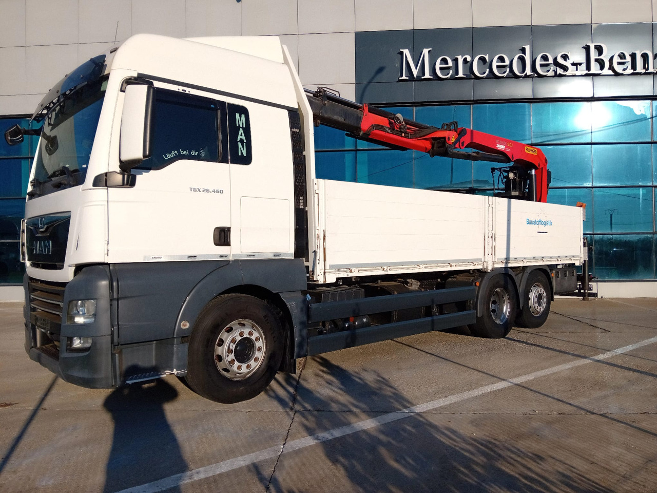 MAN TGX 26.460 6×2, Palfinger Crane PK 18001L - משאית צד נופל/ שטוחה, משאית מנוף: תמונה 2 MAN TGX 26.460 6×2, Palfinger Crane PK 18001L - משאית צד נופל/ שטוחה, משאית מנוף: תמונה 2
