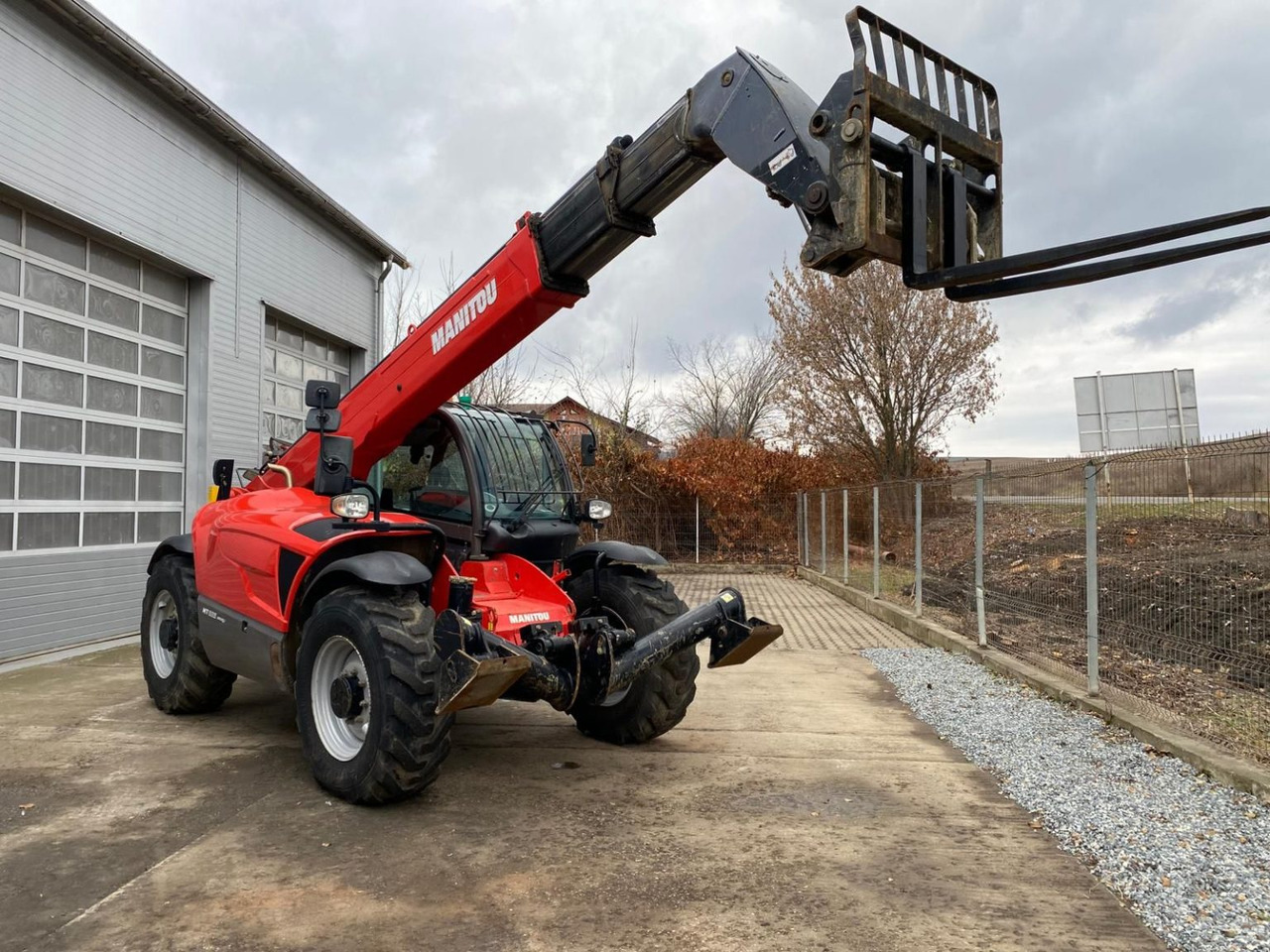 Manitou MT 1335 Telescopic Loader, 4x4x4, Top - מפעיל טלסקופי: תמונה 1 Manitou MT 1335 Telescopic Loader, 4x4x4, Top - מפעיל טלסקופי: תמונה 1