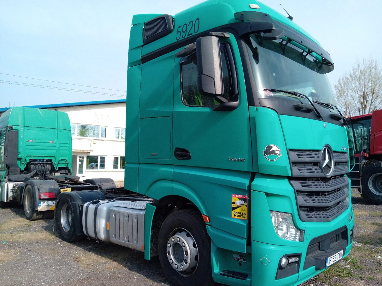 Mercedes-Benz Actros 18.45 - יחידת טרקטור: תמונה 1 Mercedes-Benz Actros 18.45 - יחידת טרקטור: תמונה 1