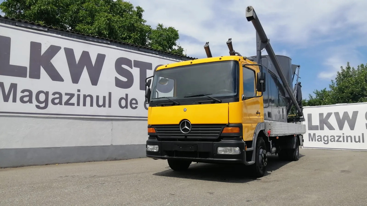 Mercedes-Benz Atego & Gmelin Animal Feed Mill and Mixer/FNC - ציוד לבעלי חיים: תמונה 1 Mercedes-Benz Atego & Gmelin Animal Feed Mill and Mixer/FNC - ציוד לבעלי חיים: תמונה 1