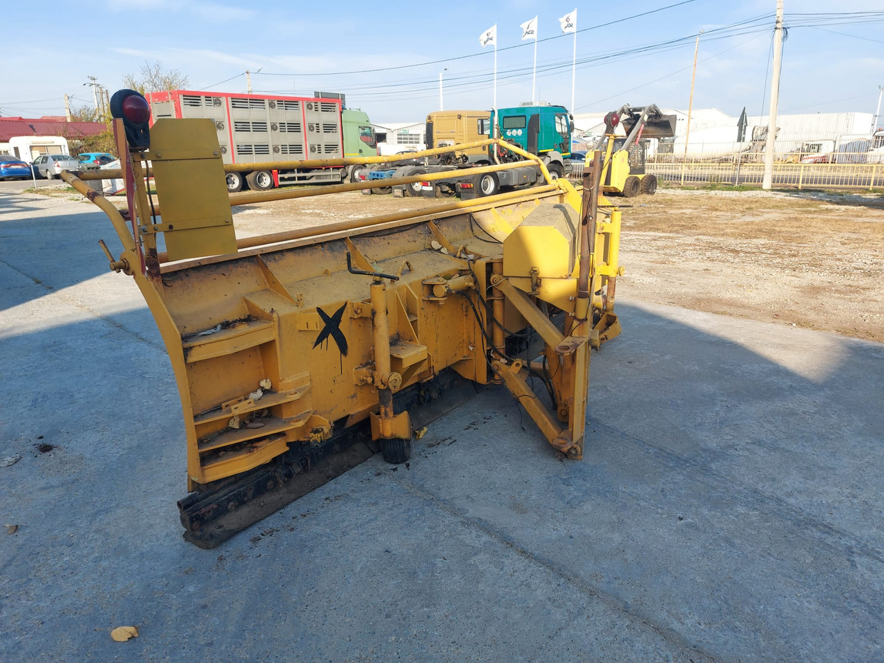 Nido Plow / Snow Blade / – Nido Universal Electrohidraulik – Sn 252 - מחרשת שלג: תמונה 5 Nido Plow / Snow Blade / – Nido Universal Electrohidraulik – Sn 252 - מחרשת שלג: תמונה 5
