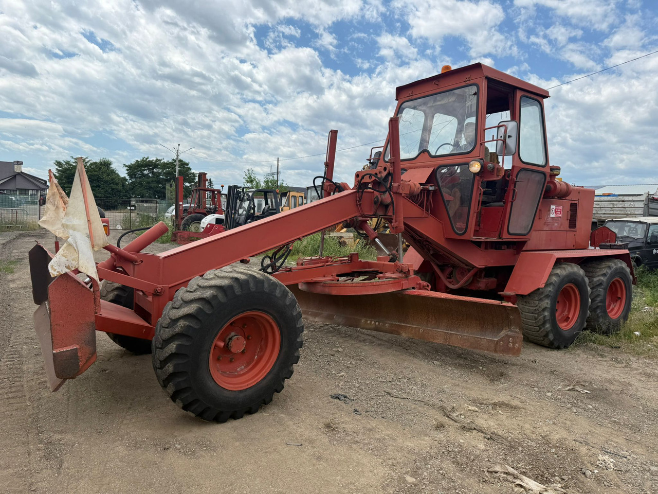 O&K G8 Motor Grader - מפלסת: תמונה 1 O&K G8 Motor Grader - מפלסת: תמונה 1