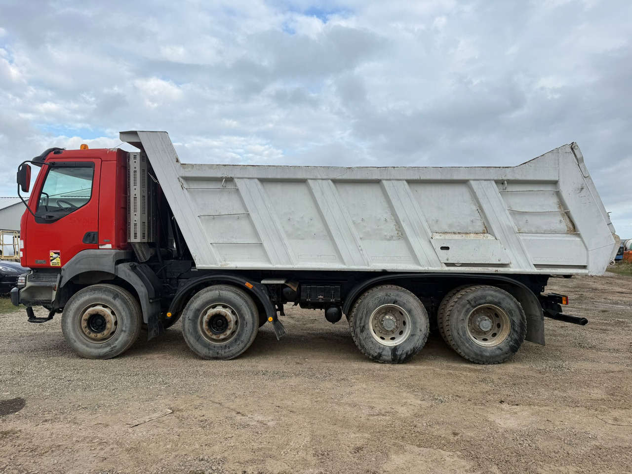 RENAULT KERAX TIPPER - מזהיר: תמונה 5 RENAULT KERAX TIPPER - מזהיר: תמונה 5