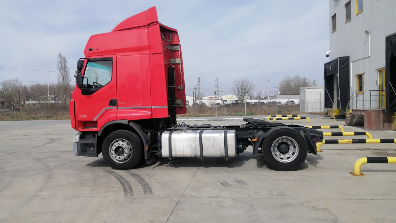 Renault PREMIUM 450 DXI, Manual ZF - יחידת טרקטור: תמונה 4 Renault PREMIUM 450 DXI, Manual ZF - יחידת טרקטור: תמונה 4