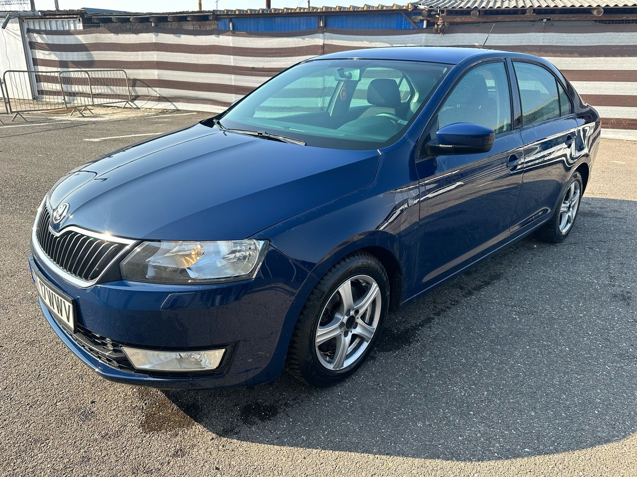 SKODA RAPID - סדאן: תמונה 1 SKODA RAPID - סדאן: תמונה 1
