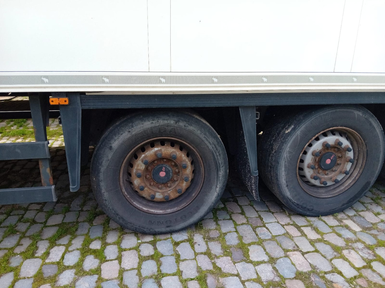 Schmitz Cargobull SCB S3B Refrigerated Semi-trailer - סמיטריילר עם קירור: תמונה 2 Schmitz Cargobull SCB S3B Refrigerated Semi-trailer - סמיטריילר עם קירור: תמונה 2