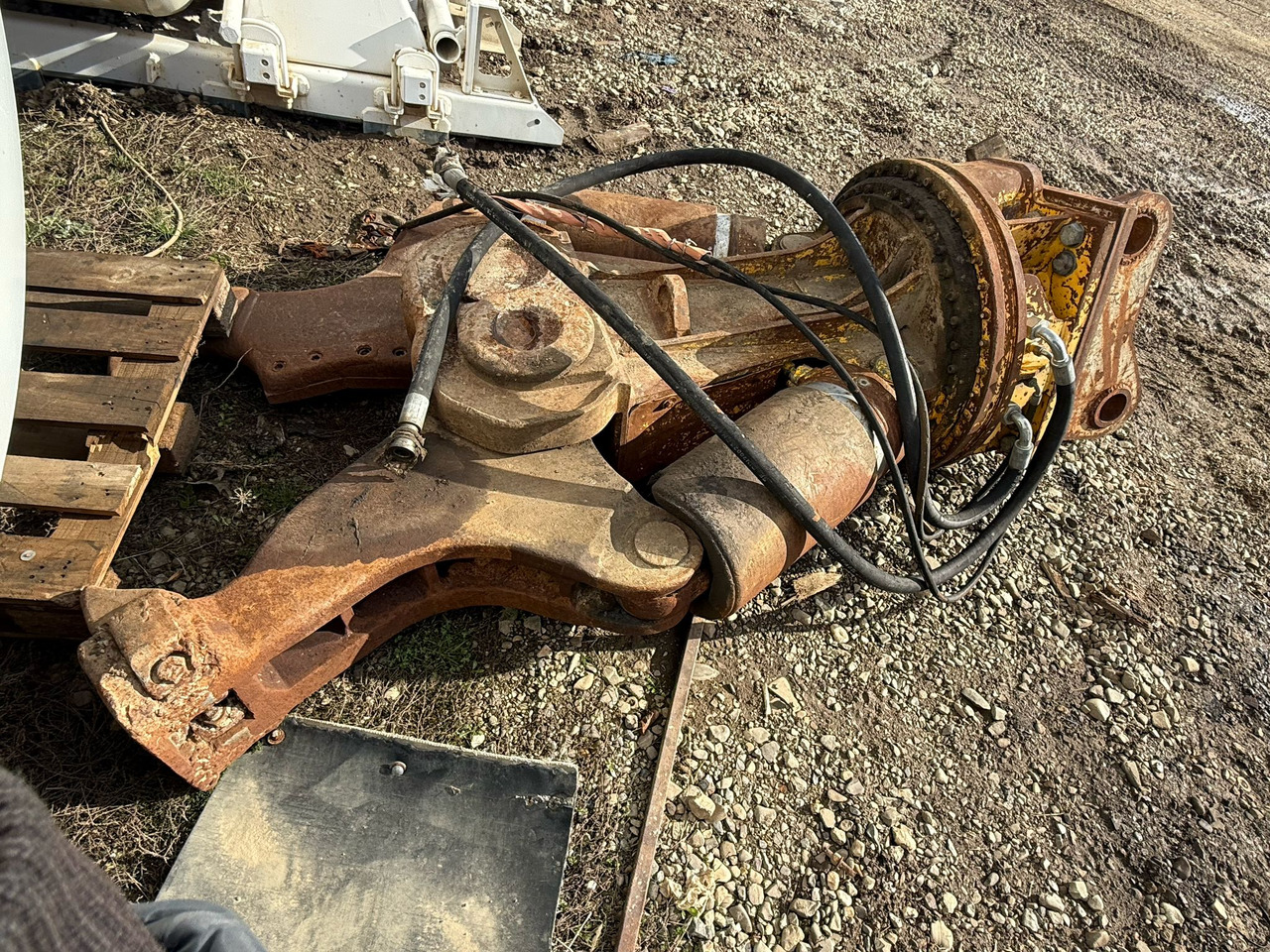 VERACHTERT VTC45 CONCRETE SHEARS - מזמרת הריסה עבור מכונת בנייה: תמונה 5 VERACHTERT VTC45 CONCRETE SHEARS - מזמרת הריסה עבור מכונת בנייה: תמונה 5