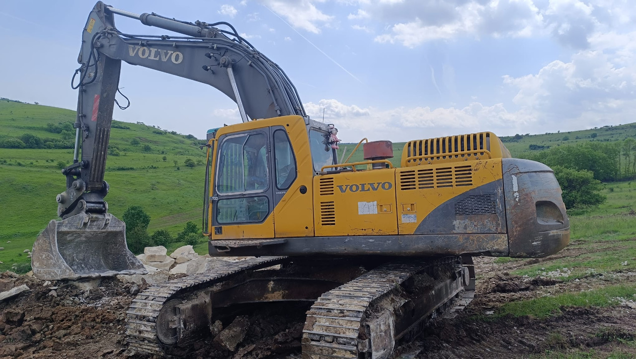 VOLVO EC 360 EXCAVATOR - מחפר סורק: תמונה 1 VOLVO EC 360 EXCAVATOR - מחפר סורק: תמונה 1