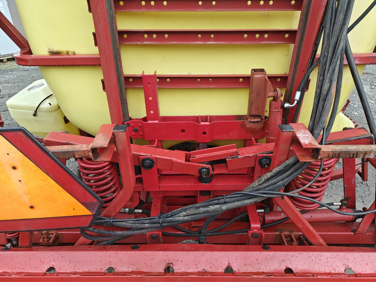 HARDI Hardi Master 1200L - 15-18m - Katsastettu - Kasvinsuojeluruisku - מרסס מותקן על טרקטור: תמונה 5 HARDI Hardi Master 1200L - 15-18m - Katsastettu - Kasvinsuojeluruisku - מרסס מותקן על טרקטור: תמונה 5