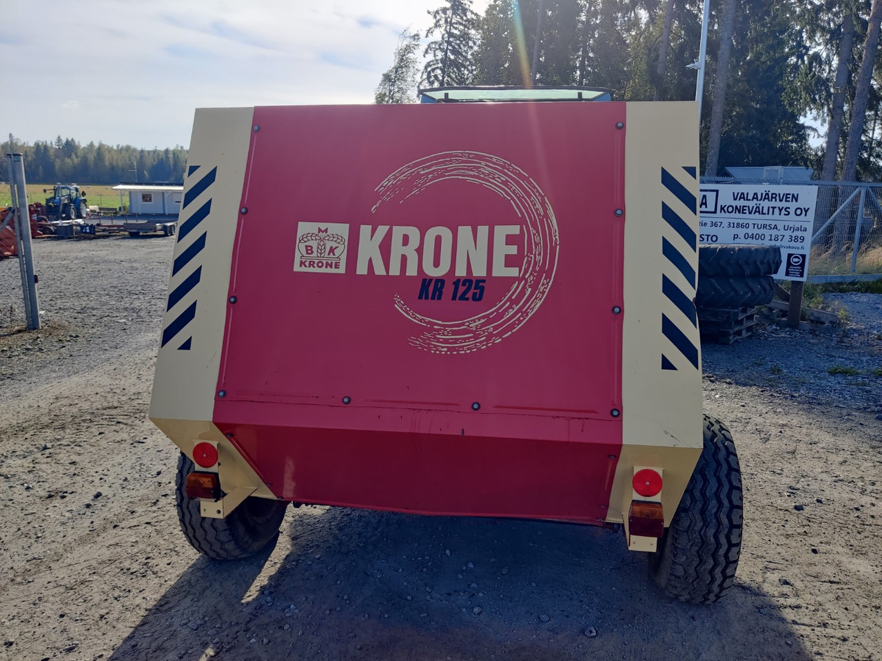 KRONE KR 125 - מכונת צרור עגולה: תמונה 4 KRONE KR 125 - מכונת צרור עגולה: תמונה 4
