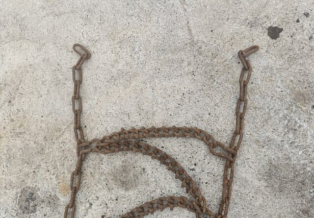 Kuorma-auton piikkiketjupari P250cm, L45cm - חלקי תושבת עבור משאית: תמונה 5 Kuorma-auton piikkiketjupari P250cm, L45cm - חלקי תושבת עבור משאית: תמונה 5