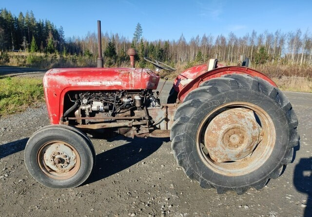 Massey Ferguson 35 - rekisterissä - KATSO VIDEO - טרקטור חקלאי: תמונה 2 Massey Ferguson 35 - rekisterissä - KATSO VIDEO - טרקטור חקלאי: תמונה 2
