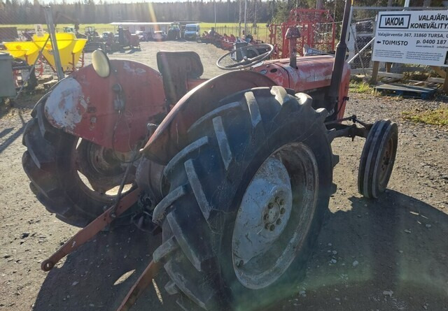 Massey Ferguson 35 - rekisterissä - KATSO VIDEO - טרקטור חקלאי: תמונה 5 Massey Ferguson 35 - rekisterissä - KATSO VIDEO - טרקטור חקלאי: תמונה 5
