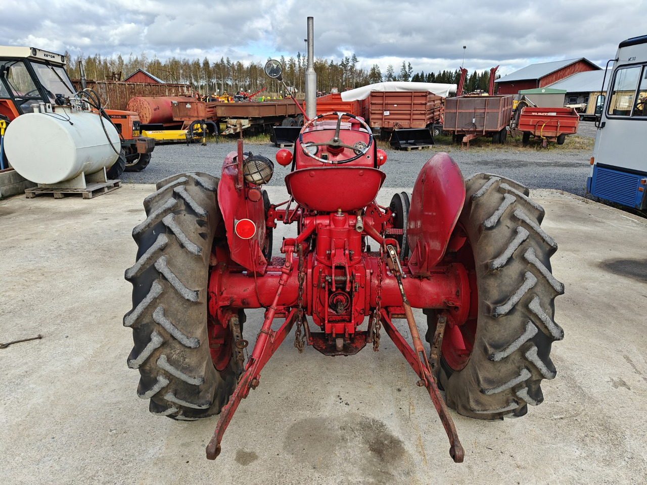 VALMET 361D - טרקטור חקלאי: תמונה 3 VALMET 361D - טרקטור חקלאי: תמונה 3