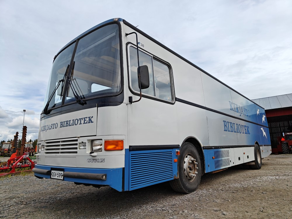 Volvo B10M kirjastoauto - Kori Libris 310 - אוטובוס: תמונה 2 Volvo B10M kirjastoauto - Kori Libris 310 - אוטובוס: תמונה 2