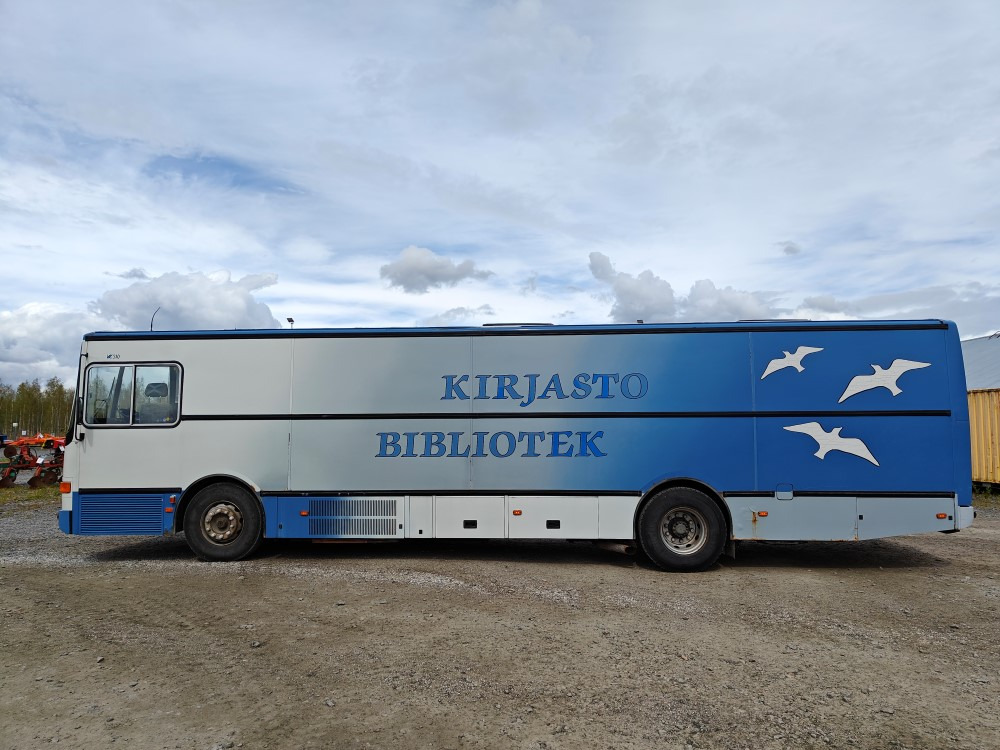 Volvo B10M kirjastoauto - Kori Libris 310 - אוטובוס: תמונה 5 Volvo B10M kirjastoauto - Kori Libris 310 - אוטובוס: תמונה 5