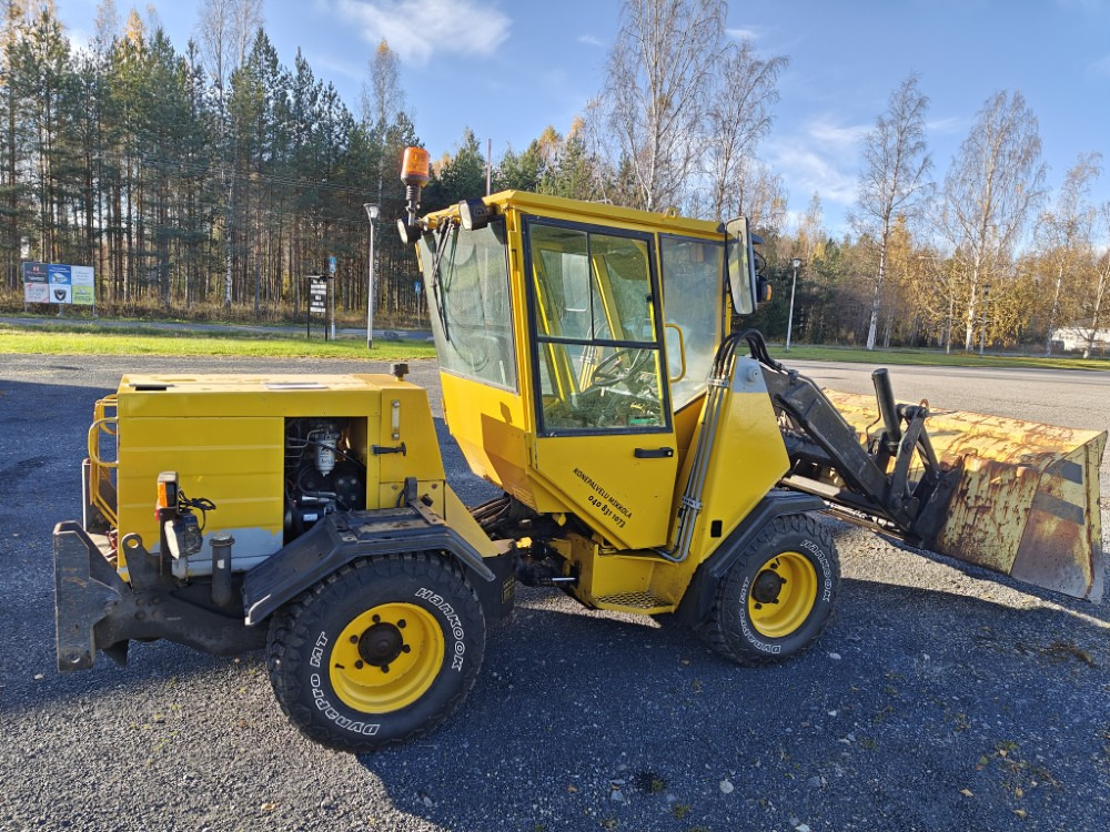 Wille 445 - טרקטור עירוני: תמונה 4 Wille 445 - טרקטור עירוני: תמונה 4