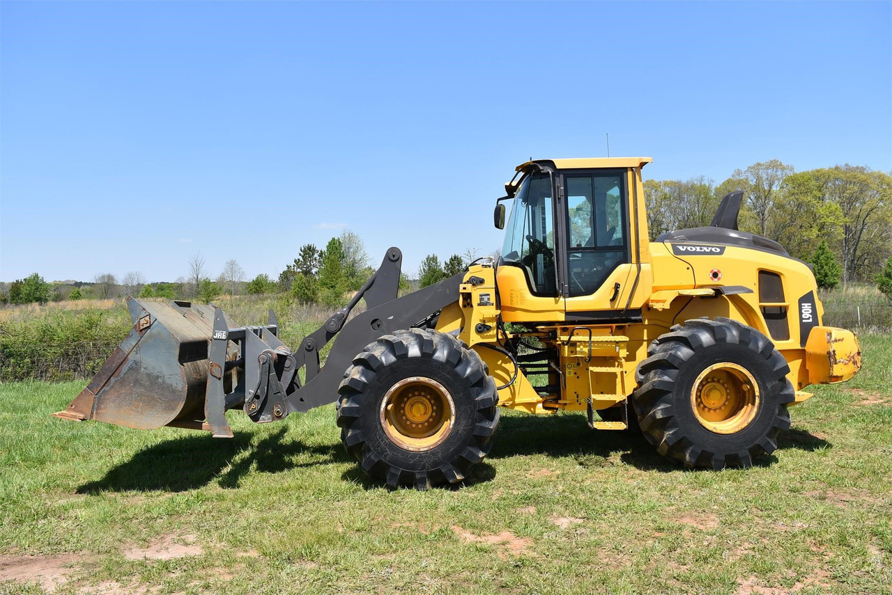 Volvo L90H - מעמיס גלגלים: תמונה 2 Volvo L90H - מעמיס גלגלים: תמונה 2