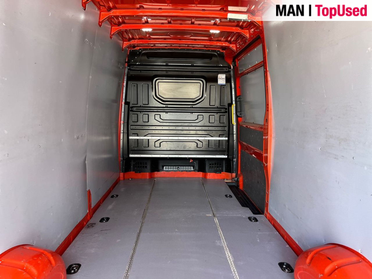 כלי רכב מסחרי עם לוח MAN TGE 3.140 4X2F SB L5H3: תמונה 6
