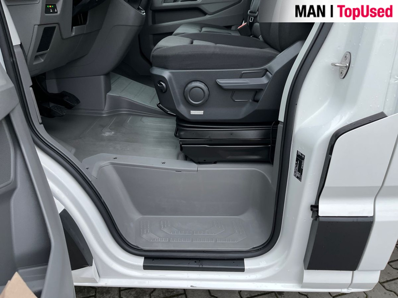 MAN TGE 3.180 4X2F SB sklápěčka Autotech - כלי רכב מסחרי עם לוח: תמונה 5 MAN TGE 3.180 4X2F SB sklápěčka Autotech - כלי רכב מסחרי עם לוח: תמונה 5