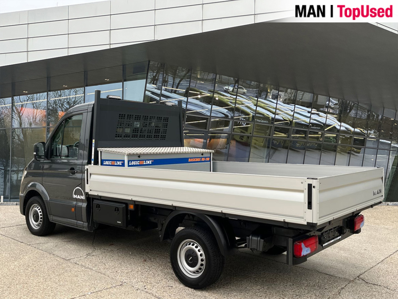 MAN TGE 3.140 4X2F SB, Automatic, Flat bed Klima ZV - כלי רכב מסחרי במיטה שטוחה: תמונה 2 MAN TGE 3.140 4X2F SB, Automatic, Flat bed Klima ZV - כלי רכב מסחרי במיטה שטוחה: תמונה 2