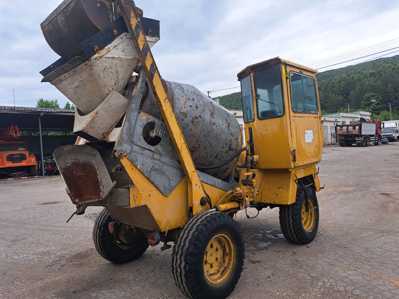 COMET MIXER ITALY - משאית מערבלת בטון: תמונה 4 COMET MIXER ITALY - משאית מערבלת בטון: תמונה 4