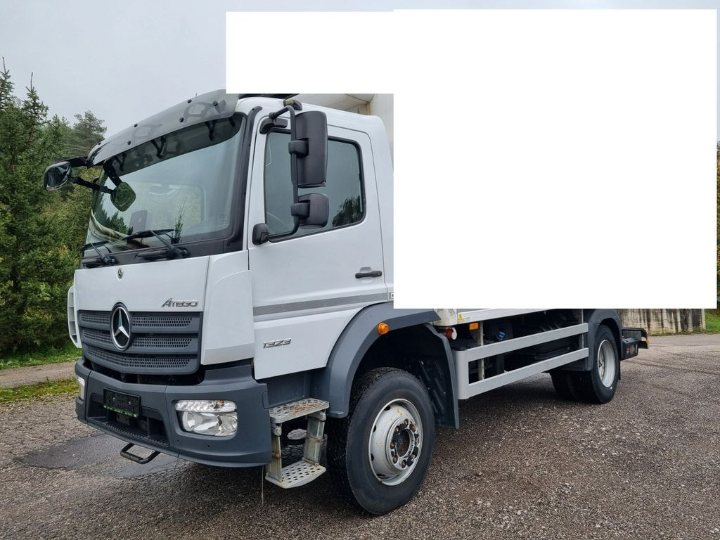 Mercedes-Benz MERCEDES ATEGO 1323 4x4 chassis - משאית עם שלדת תא: תמונה 1 Mercedes-Benz MERCEDES ATEGO 1323 4x4 chassis - משאית עם שלדת תא: תמונה 1