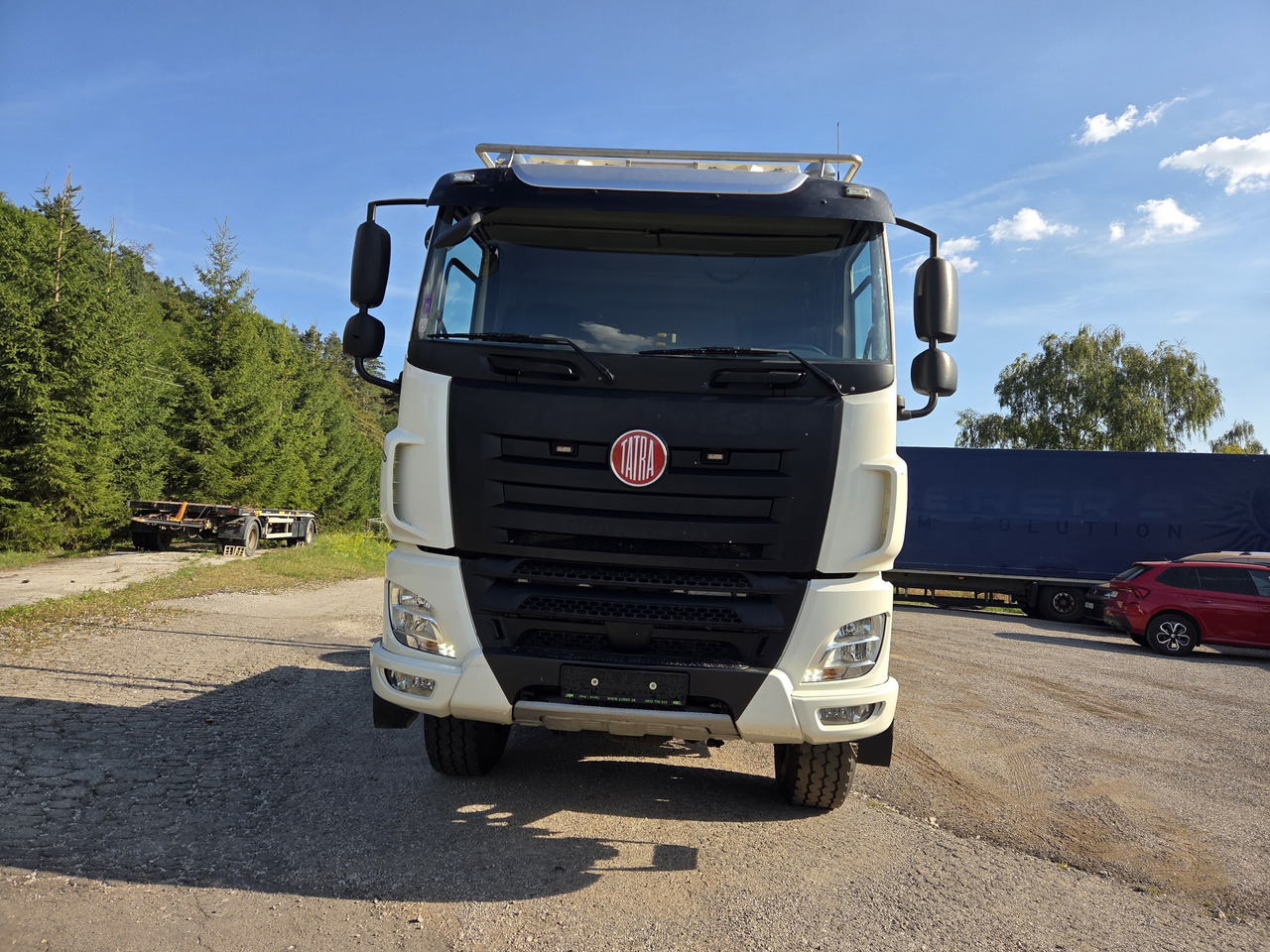 TATRA T158 - 510 PS 8P6R33 PHOENIX 6x6 - משאית עץ: תמונה 2 TATRA T158 - 510 PS 8P6R33 PHOENIX 6x6 - משאית עץ: תמונה 2