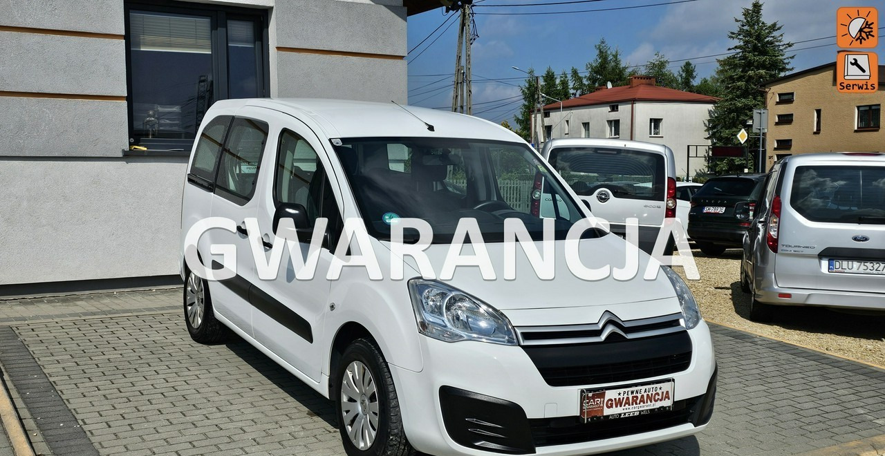 Citroen Berlingo II 5 -osobowy - מכונית: תמונה 1 Citroen Berlingo II 5 -osobowy - מכונית: תמונה 1