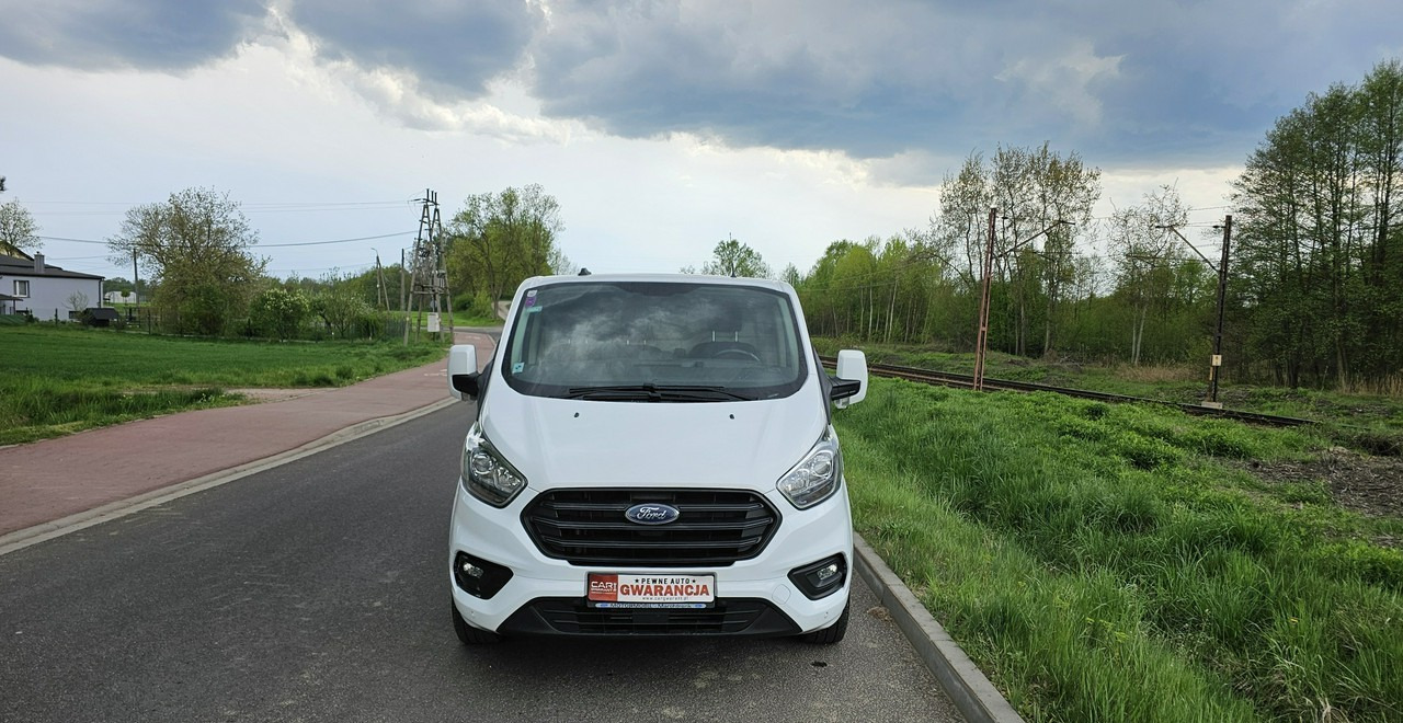 Ford Transit Transit Custom Ford Transit Custom long bardzo ładny egzemplarz - כלי רכב מסחרי עם לוח: תמונה 3 Ford Transit Transit Custom Ford Transit Custom long bardzo ładny egzemplarz - כלי רכב מסחרי עם לוח: תמונה 3