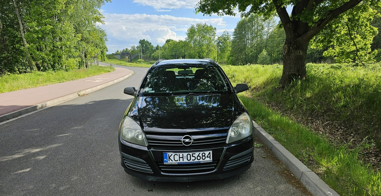 Opel Astra H - מכונית: תמונה 2 Opel Astra H - מכונית: תמונה 2