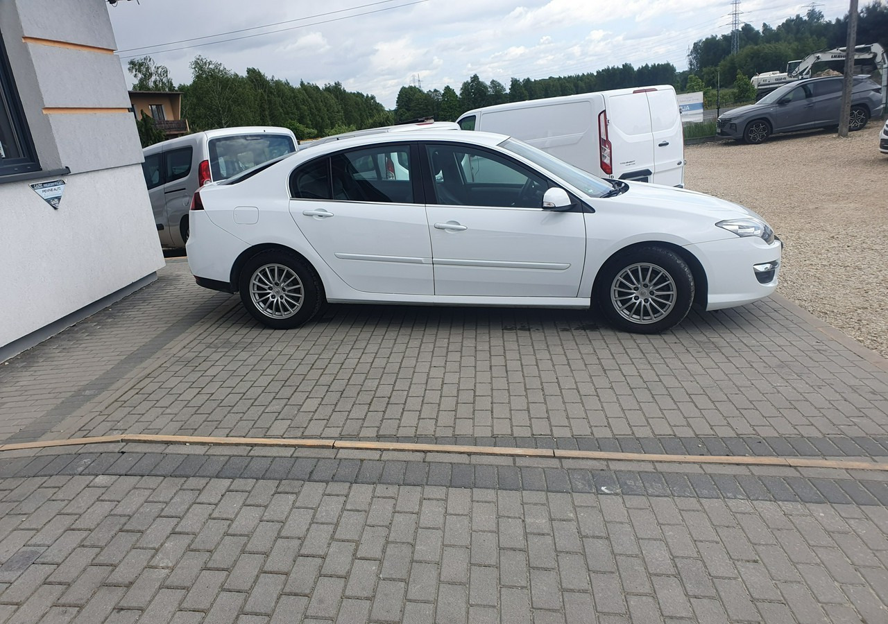 Renault Laguna III niski przebieg * zadbana * - האצ'בק: תמונה 5 Renault Laguna III niski przebieg * zadbana * - האצ'בק: תמונה 5