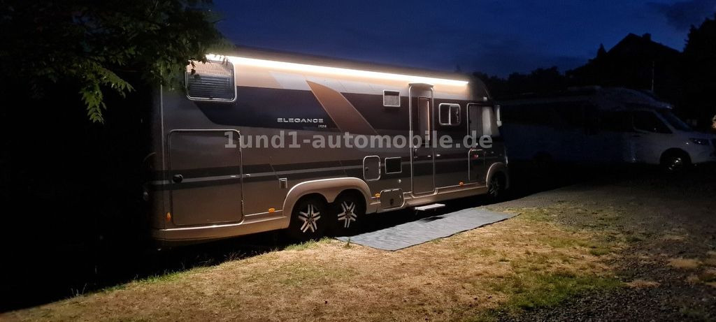 Bürstner Elegance I 910 G Solar/AHK/RFK/Alde/TwinSat/2xTV/Vollausstattung Elegance I 910 G Solar/AHK/RFK/Alde/TwinSat/2xTV/Vollausstattung - רכב ממונע משולב: תמונה 3 Bürstner Elegance I 910 G Solar/AHK/RFK/Alde/TwinSat/2xTV/Vollausstattung Elegance I 910 G Solar/AHK/RFK/Alde/TwinSat/2xTV/Vollausstattung - רכב ממונע משולב: תמונה 3