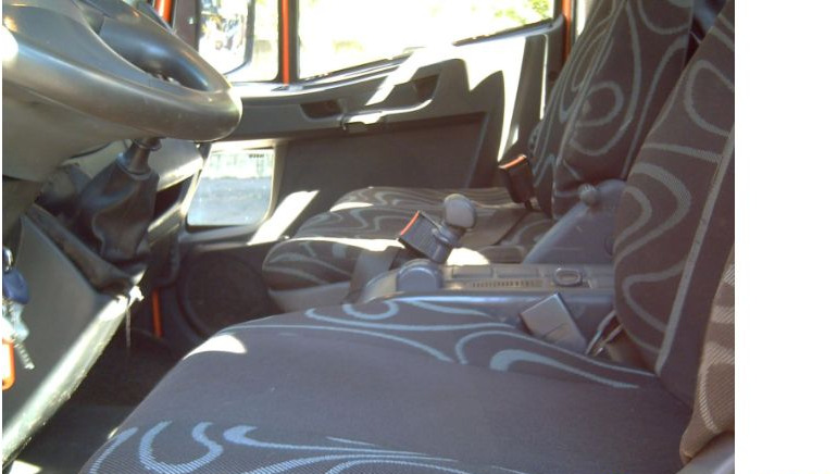 Iveco EUROCARGOeurocargo 120el22 - משאית צד נופל/ שטוחה, משאית מנוף: תמונה 5 Iveco EUROCARGOeurocargo 120el22 - משאית צד נופל/ שטוחה, משאית מנוף: תמונה 5