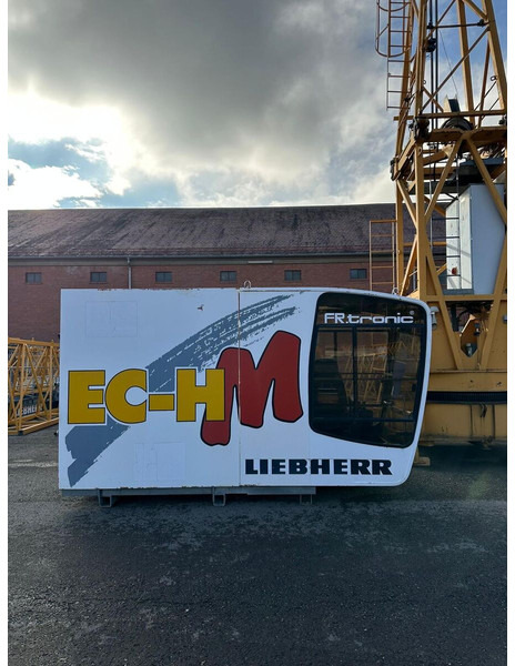 Liebherr 132EC-HM6, 60m jib, 2006yom - עגורן מגדל: תמונה 1 Liebherr 132EC-HM6, 60m jib, 2006yom - עגורן מגדל: תמונה 1