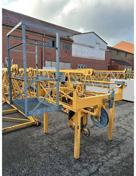 Liebherr 132EC-HM6, 60m jib, 2006yom - עגורן מגדל: תמונה 3 Liebherr 132EC-HM6, 60m jib, 2006yom - עגורן מגדל: תמונה 3