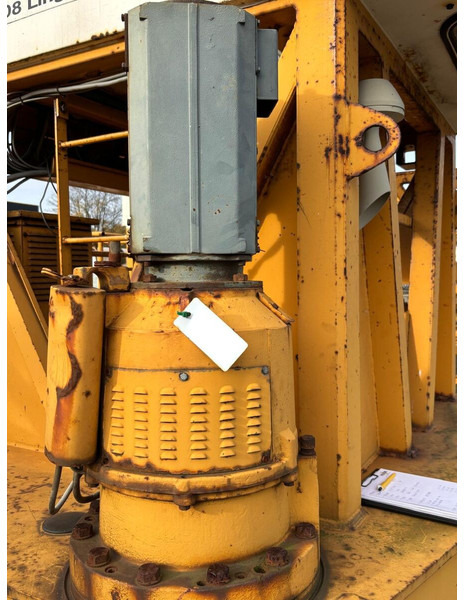 Liebherr 140EC-H6 - עגורן מגדל: תמונה 3 Liebherr 140EC-H6 - עגורן מגדל: תמונה 3