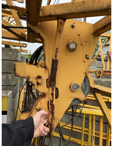Liebherr 42K.1, 2008 yom - some Works needed - מנוף הקמה עצמית: תמונה 5 Liebherr 42K.1, 2008 yom - some Works needed - מנוף הקמה עצמית: תמונה 5