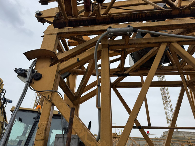 Liebherr 42K.1, 2008 yom - some Works needed - מנוף הקמה עצמית: תמונה 4 Liebherr 42K.1, 2008 yom - some Works needed - מנוף הקמה עצמית: תמונה 4