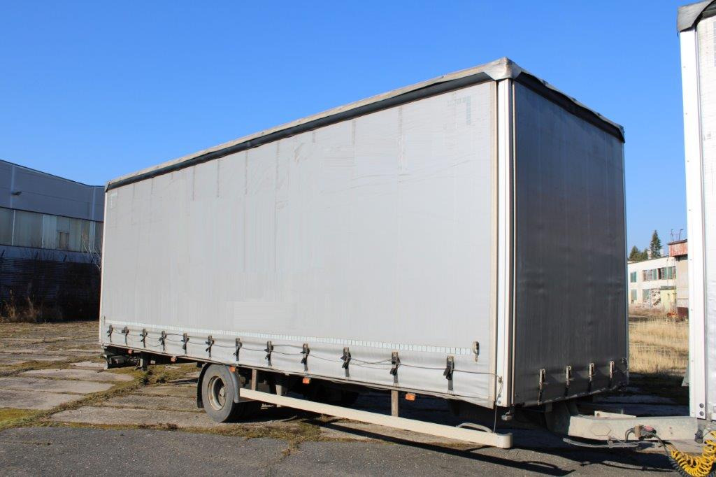 BG CAAV CA1 - קרון נגרר עם וילונות צד: תמונה 1 BG CAAV CA1 - קרון נגרר עם וילונות צד: תמונה 1